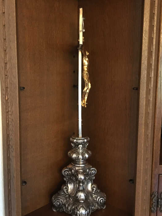 altarkreuz3.jpg